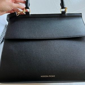 Large Black Purse Insulated Luncher